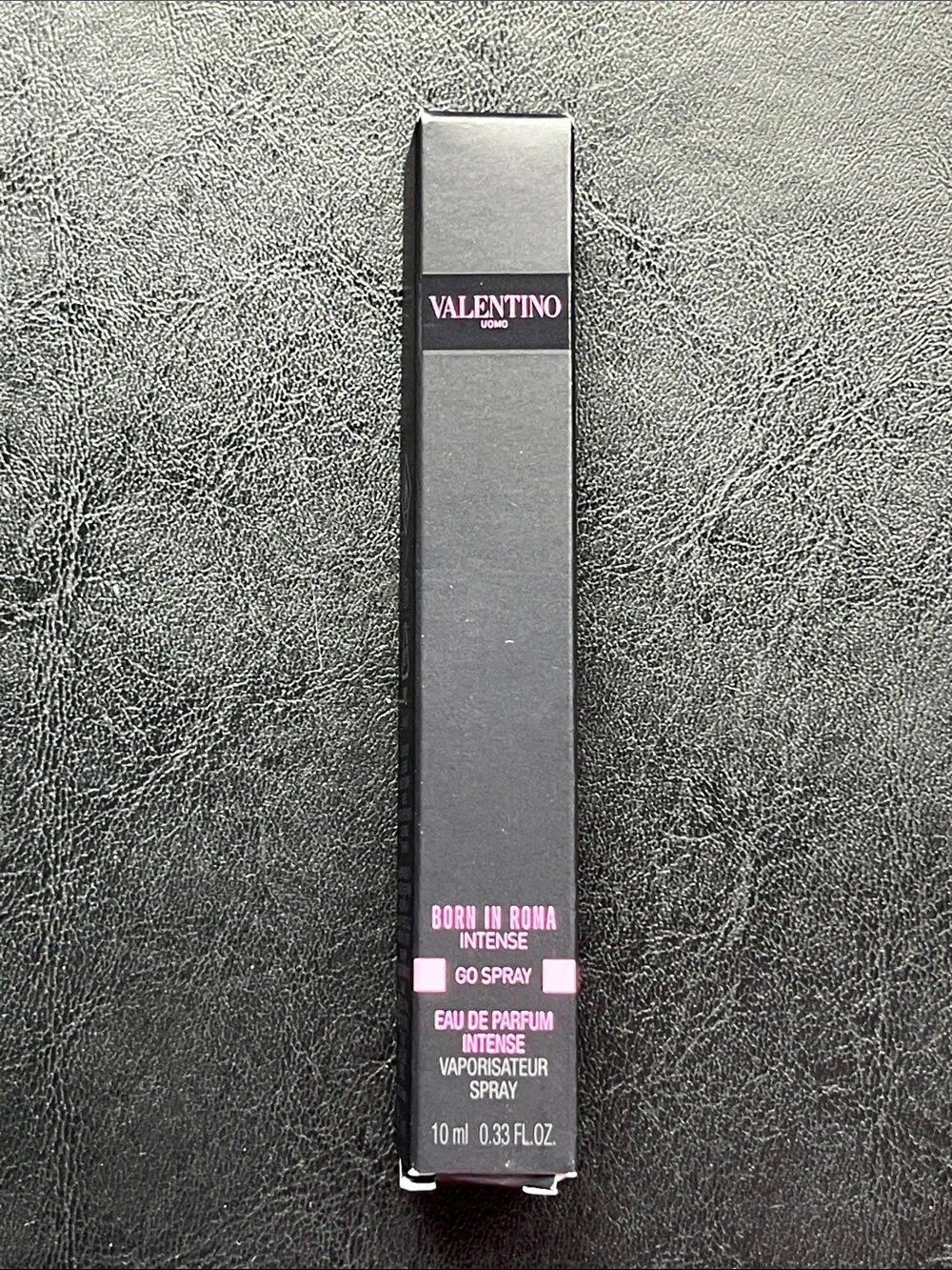 NIB Valentino Uomo Born In Roma Intense Travel Spray 0.34 Oz